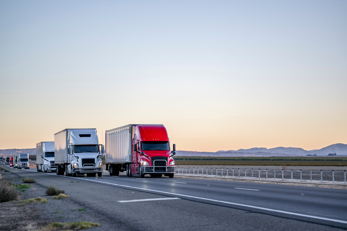 California unveils plan to permit driverless CMVs