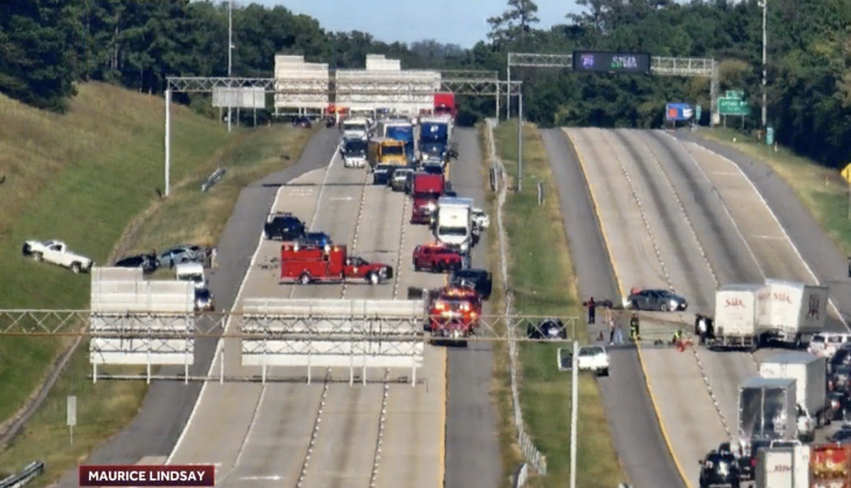 I-459 closed for almost 6 hours for 10 vehicle crash