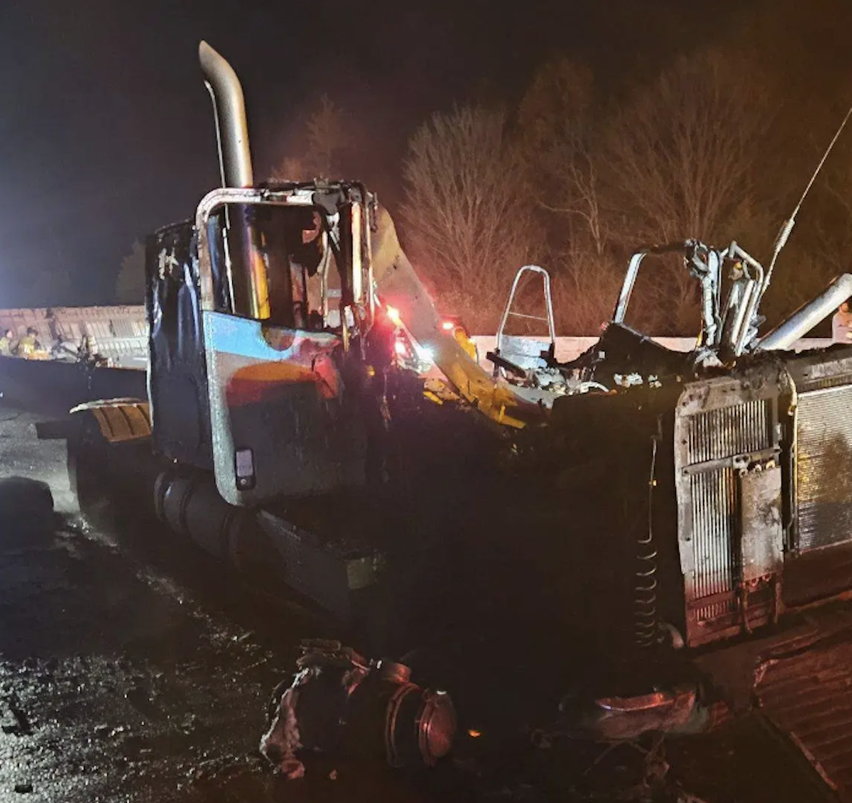 I-75 closed overnight after semi hits something in road