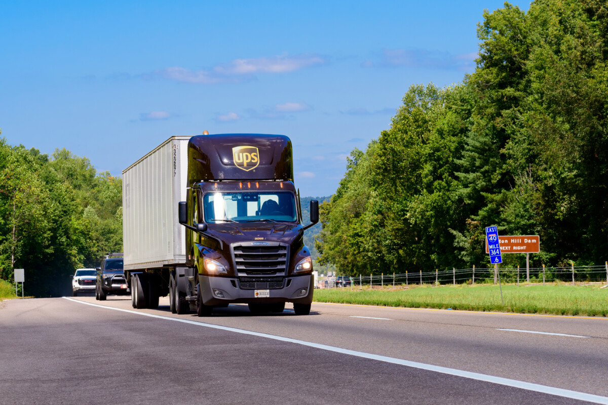 Workers comp revoked for UPS driver who drunkenly crashed into guardrail