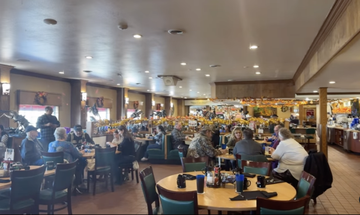 Idaho truck stop continues tradition of free Thanksgiving meals for truck drivers