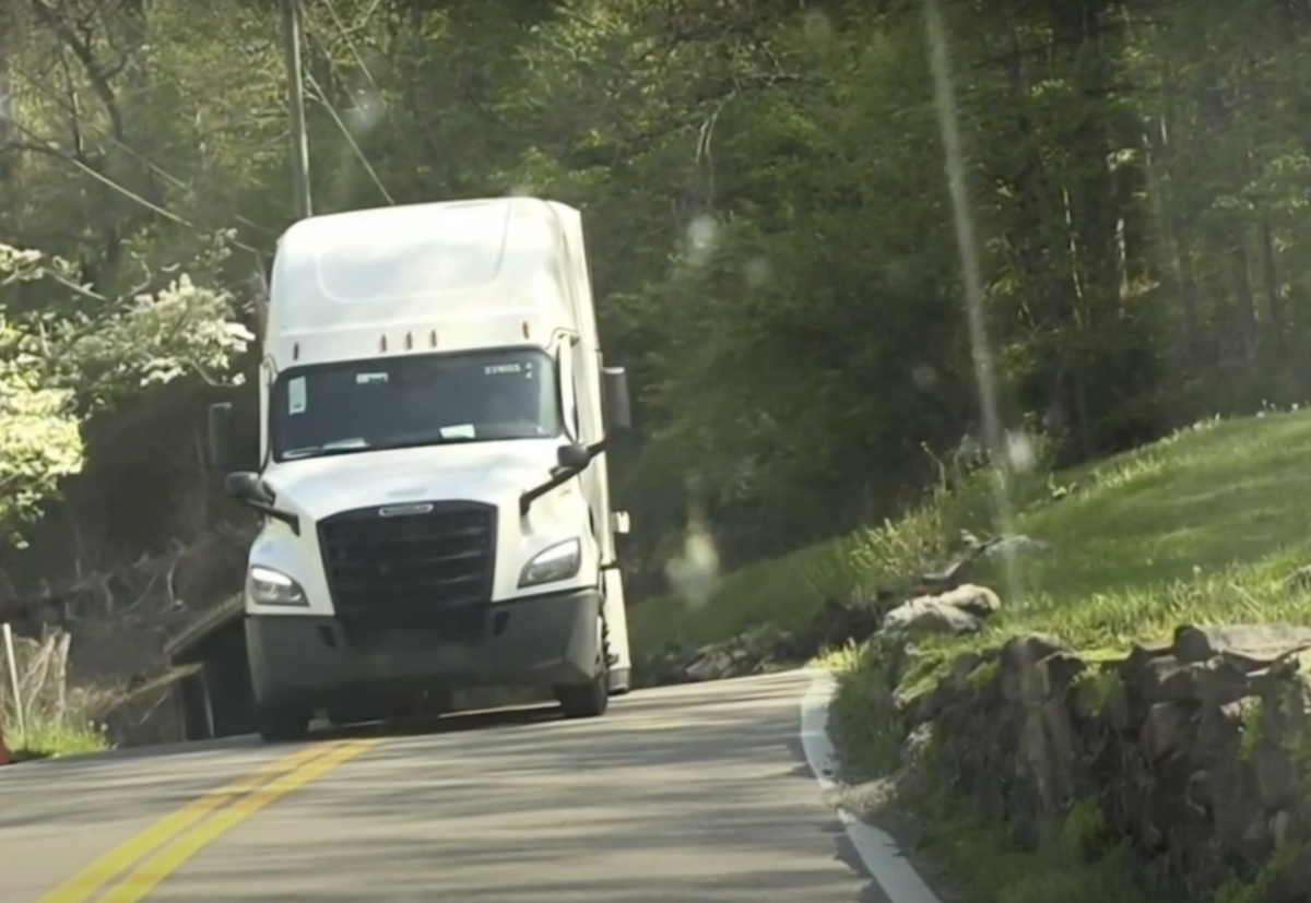 Tennessee roadways still seeing tractor trailers in places they shouldn’t