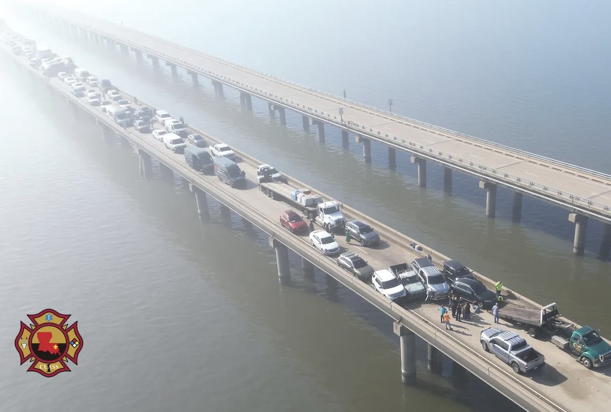 Rolling fog convoys put into place on Causeway as 15 people still recovering from massive pileup 