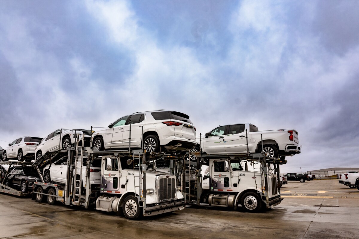 Teamsters issue statement on Ford’s plans to cancel Jack Cooper trucking contract