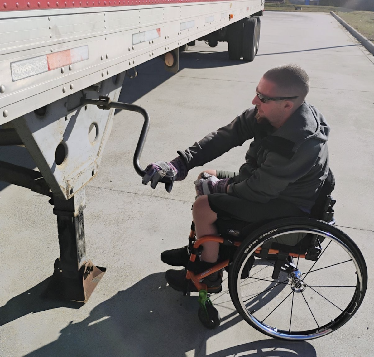 Alabama community college highlights CDL training program for wheelchair users