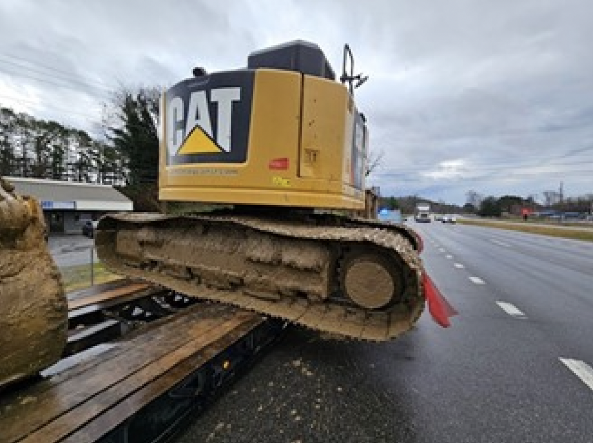 Tennessee troopers catch big rig hauling excavator with ‘no securement of any kind’