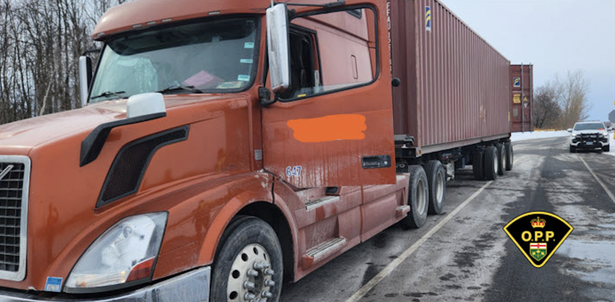 Commercial vehicle inspection uncovers two stolen vehicles, cops say