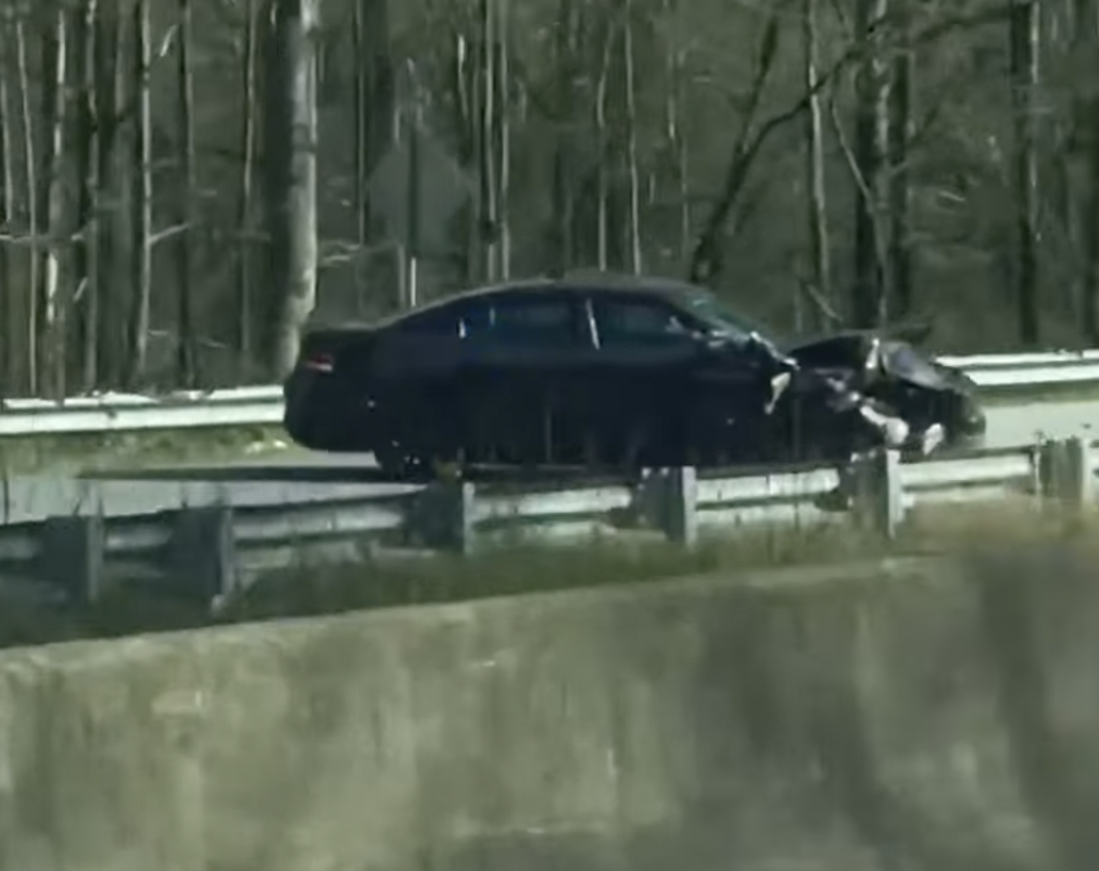 Police cruisers reportedly struck during tractor trailer pursuit in North Carolina