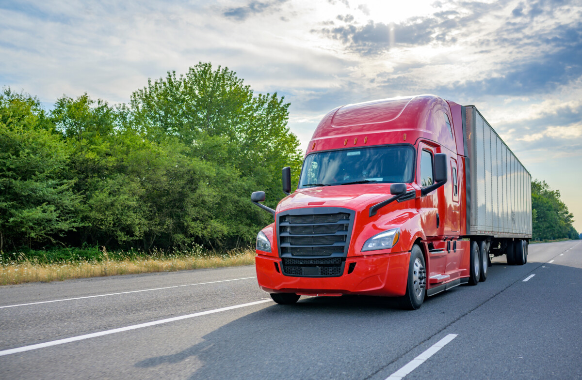 New bill seeks to strengthen and codify English language requirements for commercial truck drivers