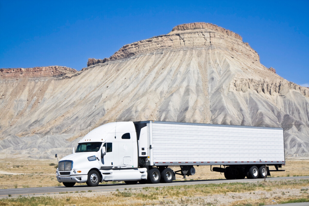 Colorado Governor vetoes bill to require a CDL holder inside self-driving commercial vehicles