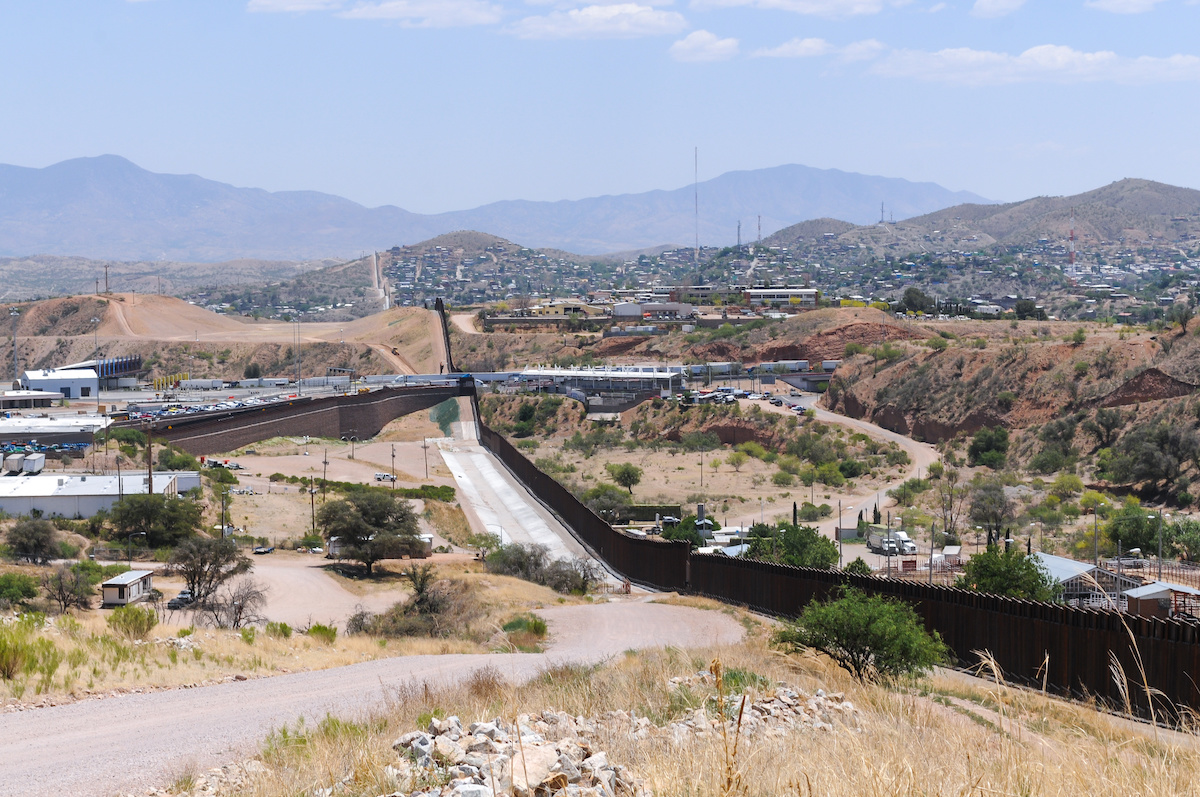 Truckers are already getting english literacy warnings in Texas, Mexican transportation officials say 