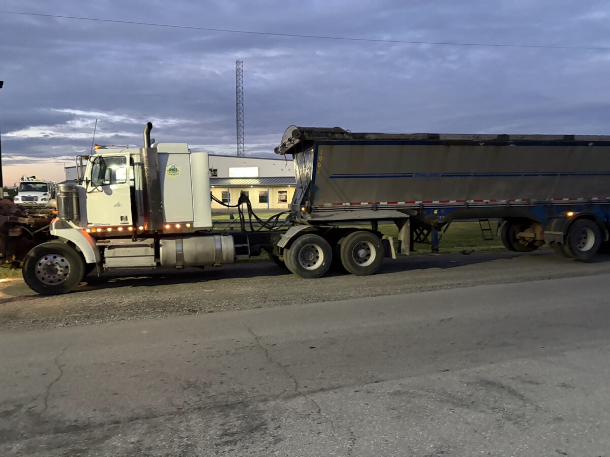 Pre-trip report says ‘no issues,’ but CMV inspector finds six defective tires