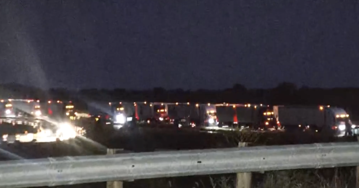 Complicated crash cleanup leaves drivers stranded on I-71 overnight