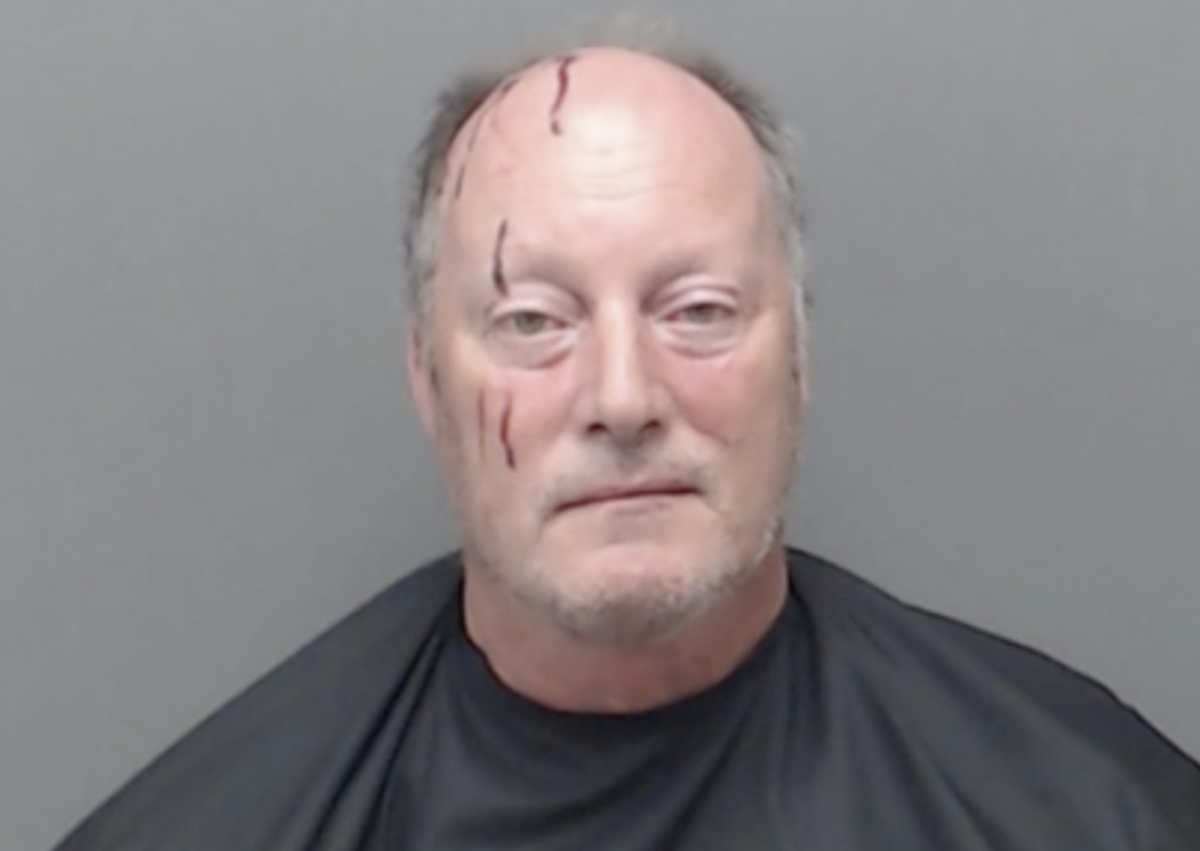 Truck driver arrested for intoxication assault after running red light