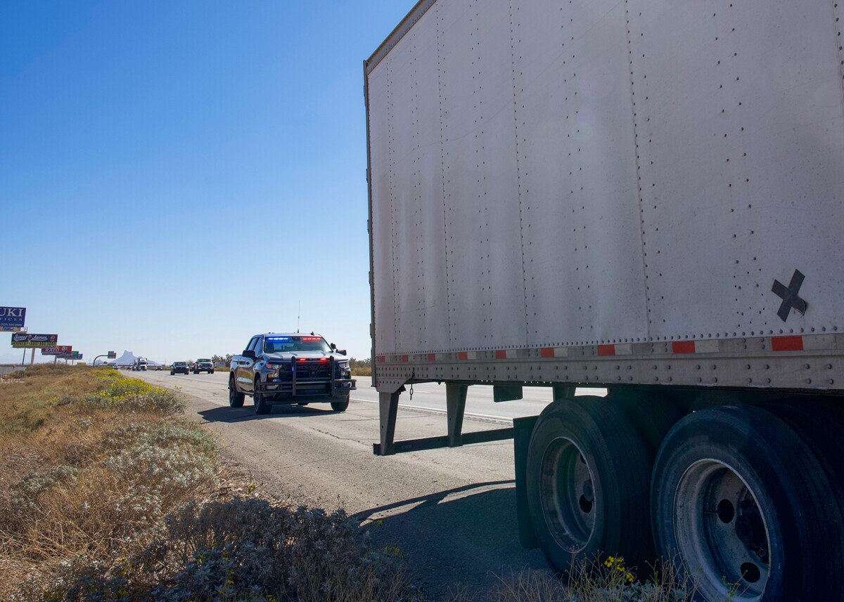 Arizona troopers find 138 commercial vehicle violations during US-60 operation