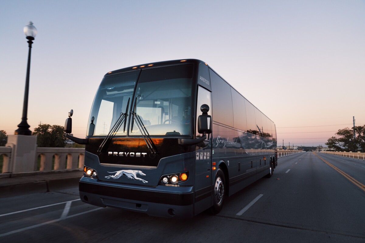 CVSA Driver Excellence award goes to Greyhound motorcoach operator with 2.5 million safe miles