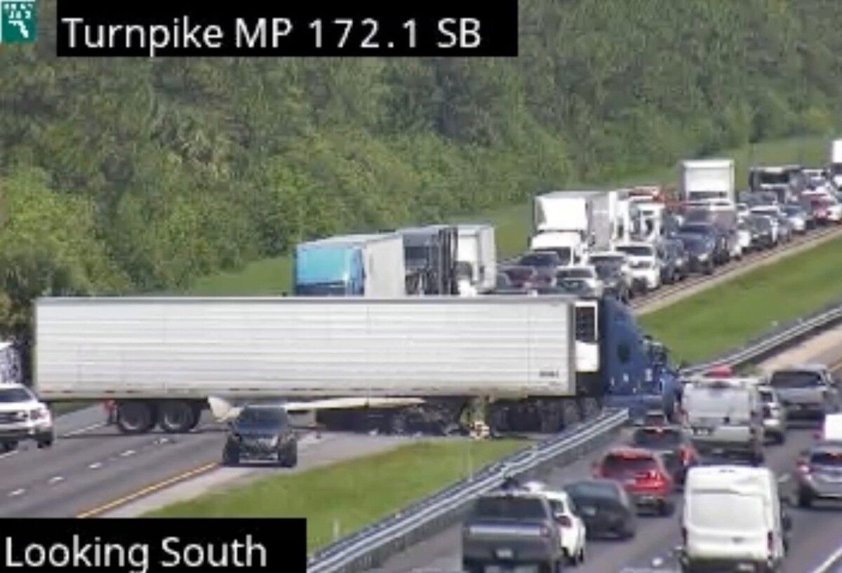 USDOT says driver in Florida Turnpike crash failed English Language Proficiency assessment, other FMCSA findings released