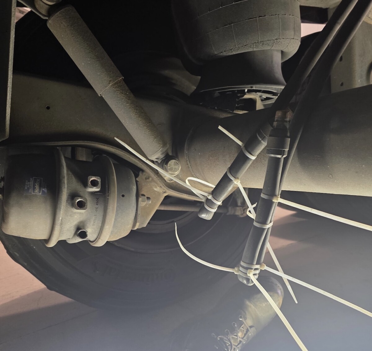 California troopers take commercial vehicle out-of-service for zip tie brake fix