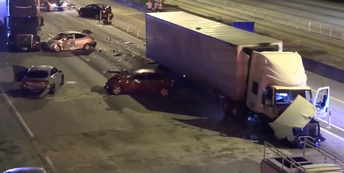 Tractor trailer plows through 20 vehicles slowed for traffic on I-95 in Miami-Dade