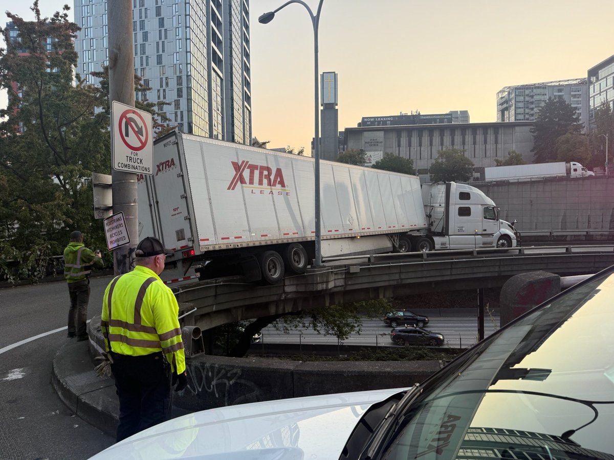 Trucker narrowly avoids plunge off narrow, winding turn not intended for semi trucks