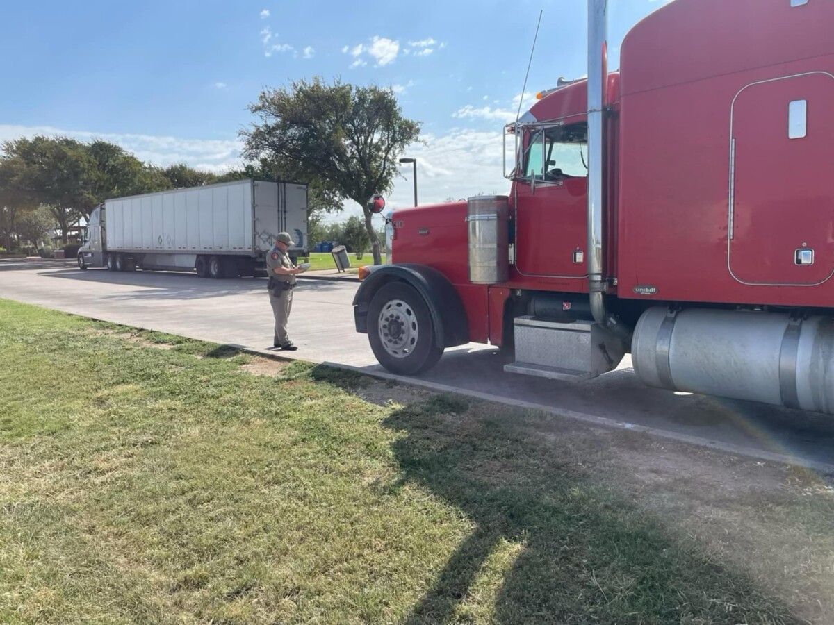 Texas Governor orders ‘zero tolerance’ enforcement of FMCSA’s English language rules for all commercial vehicle drivers