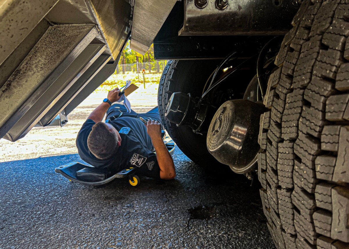 Arizona troopers find 2,229 violations during Brake Safety Week truck inspections
