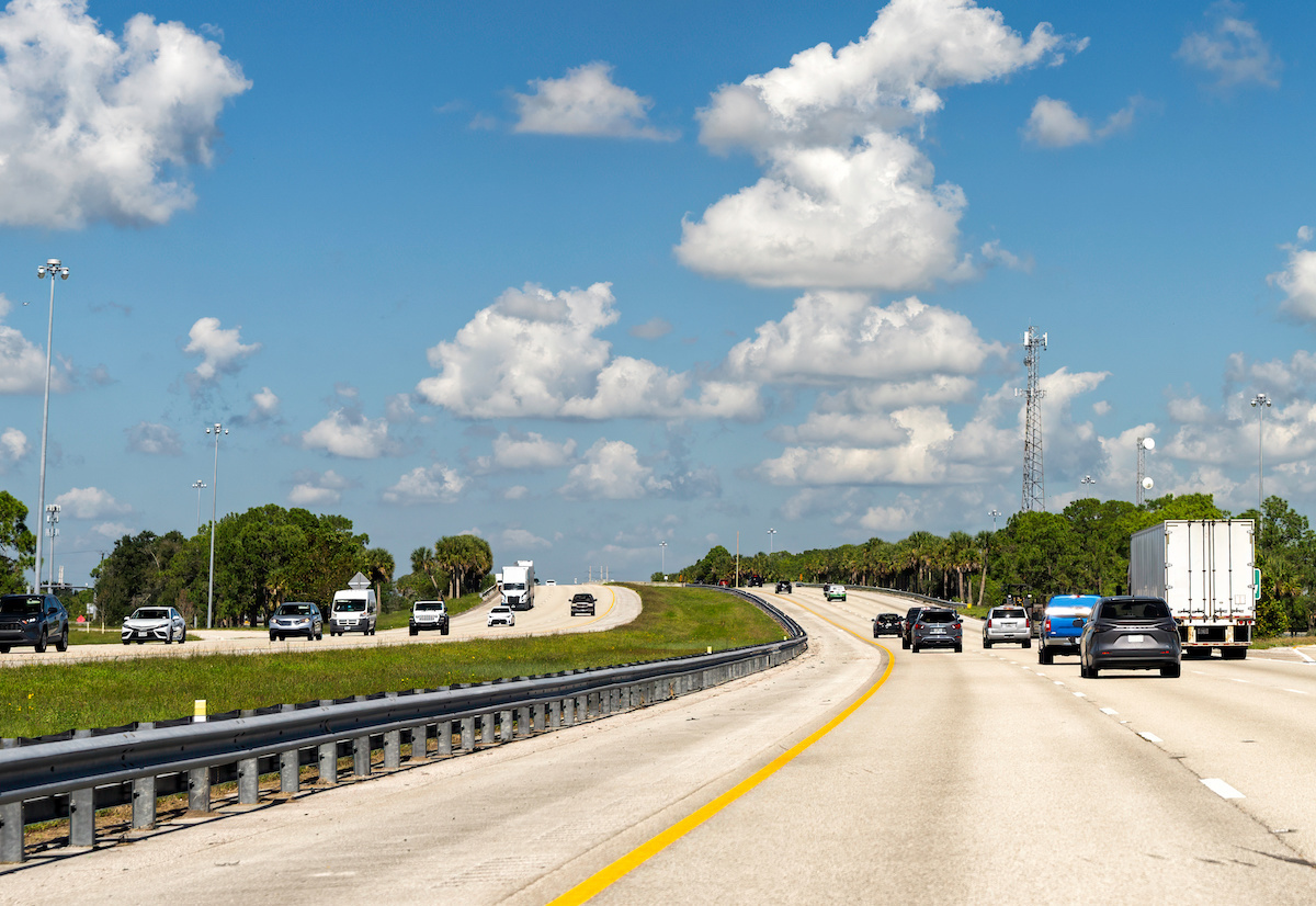 I-95 shut down for hours after trucker shoots at box truck