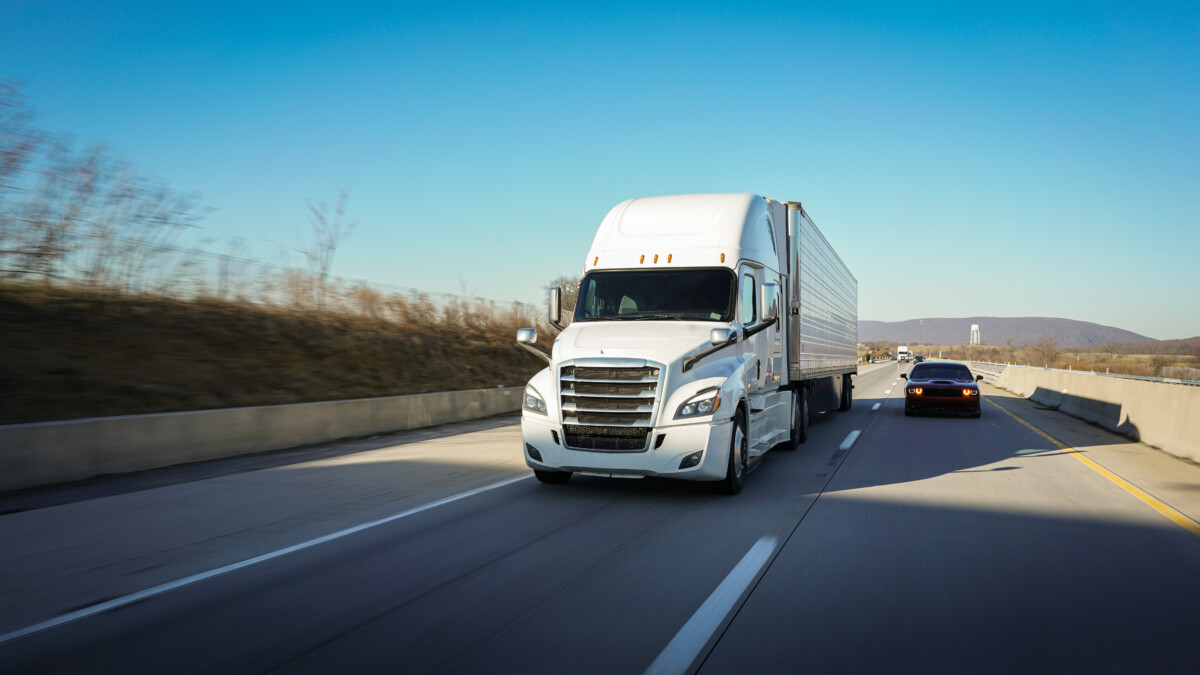 VIDEO: Oklahoma trooper teaches four wheelers how to share the road with semi trucks