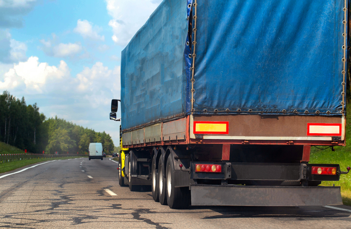 DOT seeking input on how to stop cargo theft amidst “growing concern”