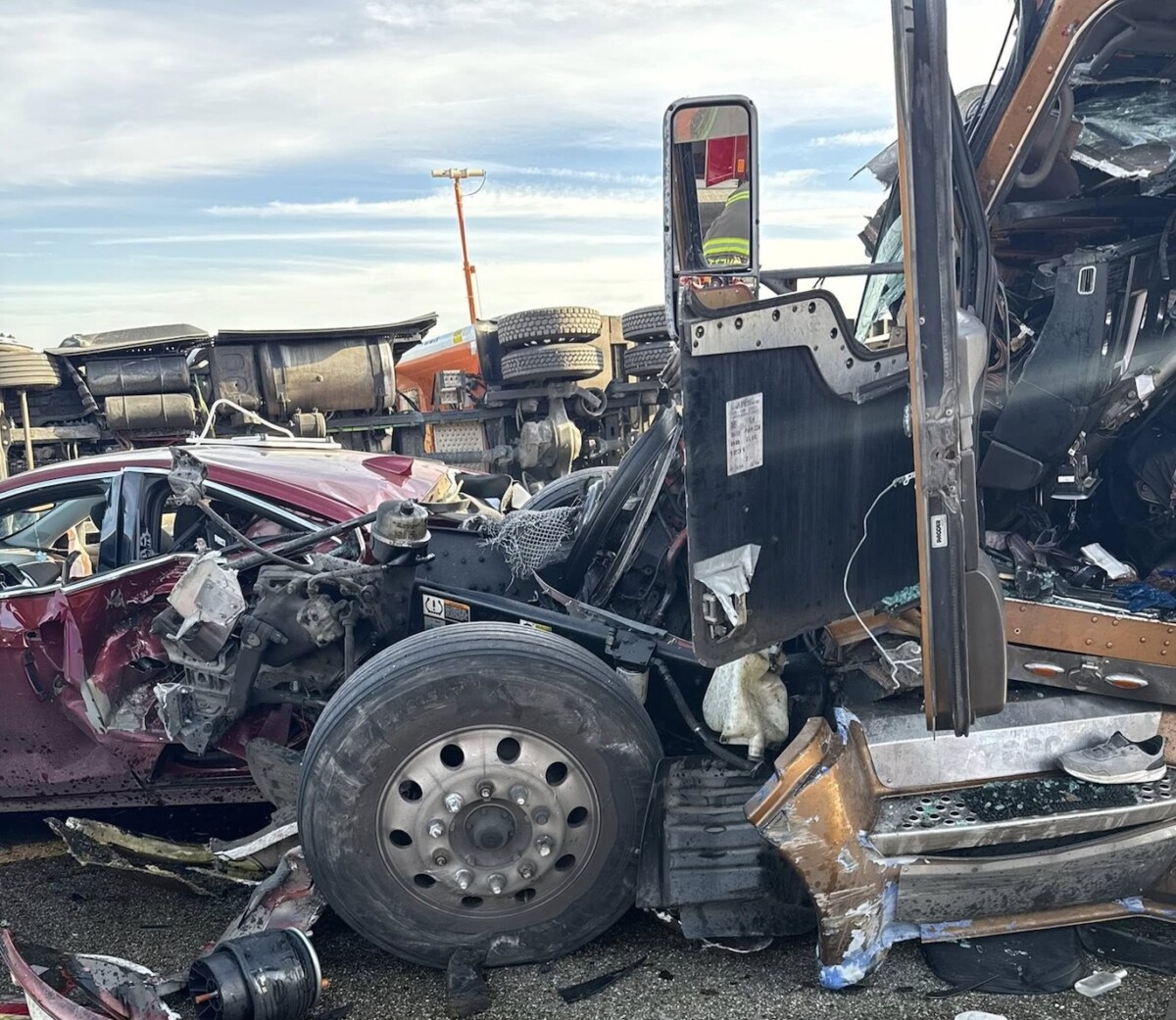 Oklahoma troopers concerned over high number of big rig crashes on Turner Turnpike in November