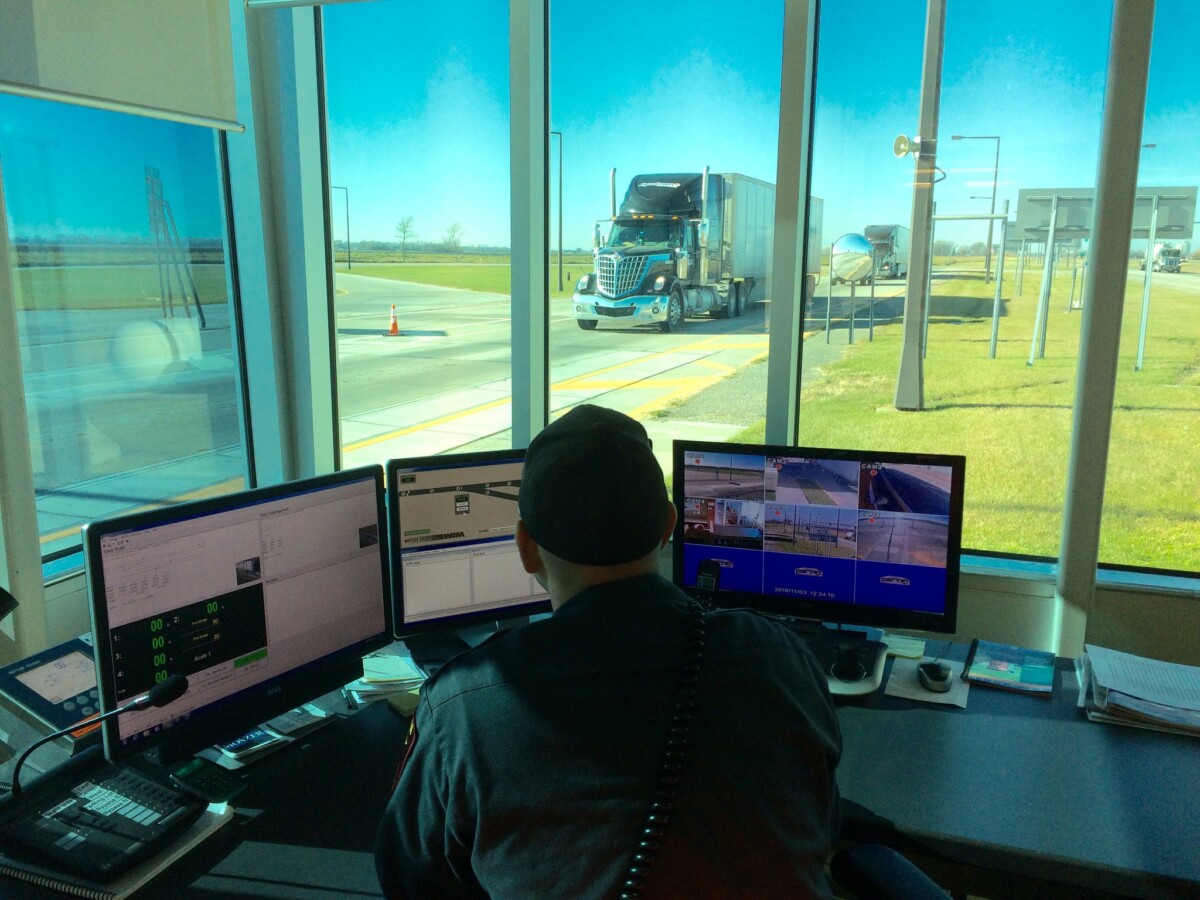 Minnesota must revoke illegally issued non-domiciled CDLs or lose $30 million in funding, USDOT says