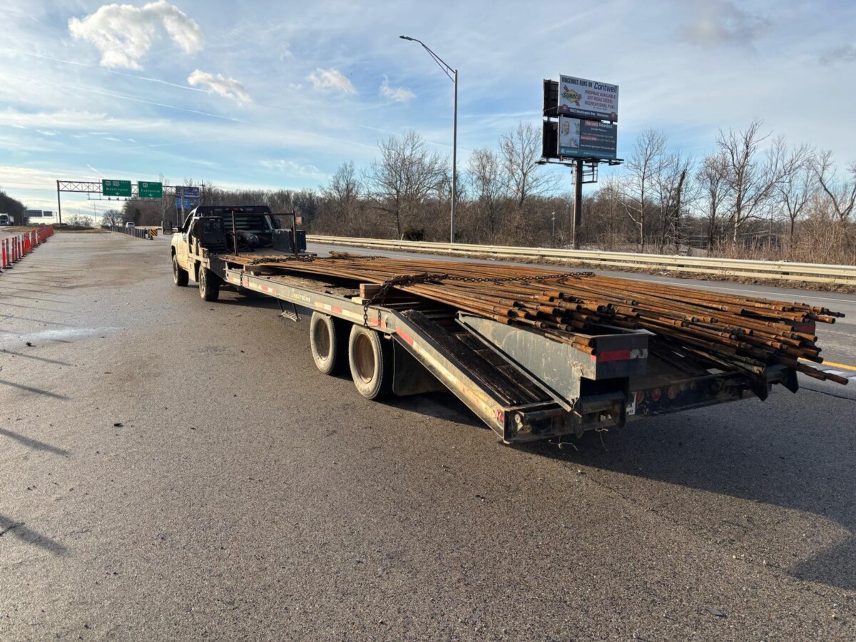Indiana trooper finds 17 violations on pickup truck hauling trailer