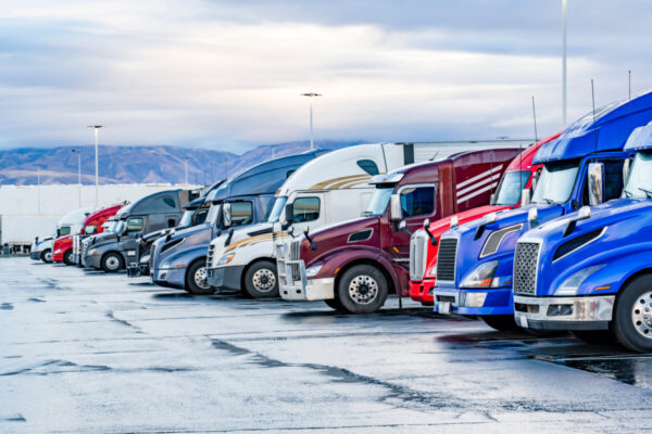 Feds ask truckers to complete ‘Jason’s Law’ survey on the truck parking shortage through February 27