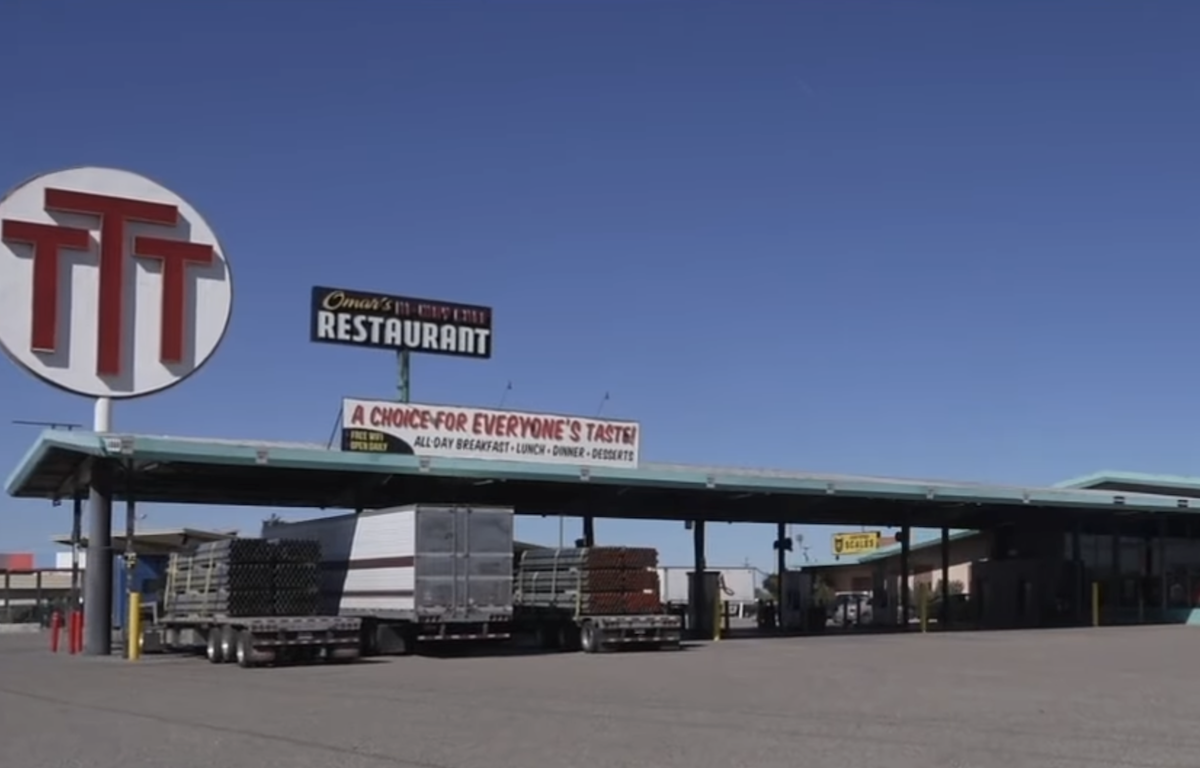 70+ year old Tucson Triple-T truck stop will stay open after selling for $8.25M