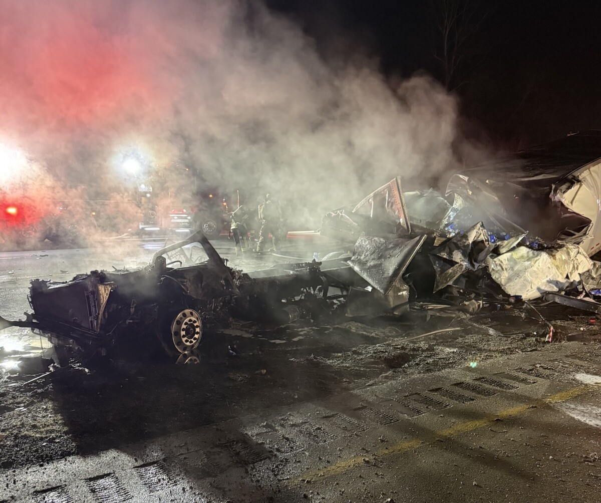 Illegal U-turn to blame for fiery two semi truck crash, Kentucky troopers say