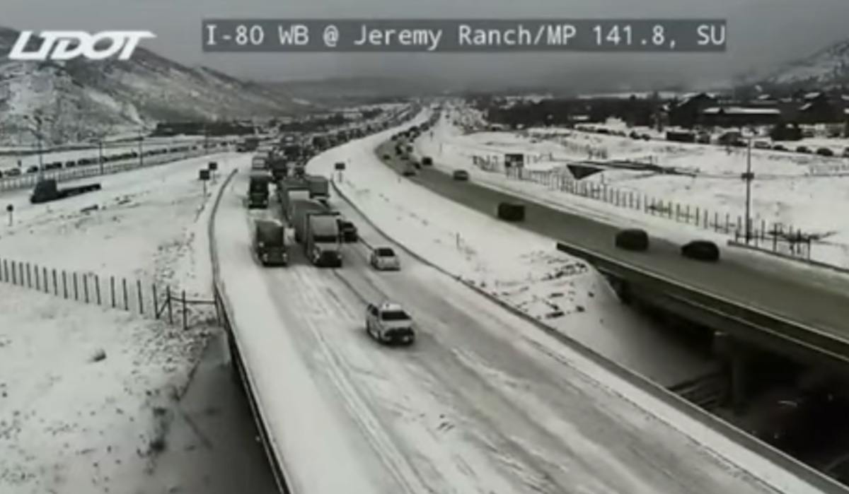 Utah DOT blames truckers who skipped chain-up stations for I-80 traffic problems this week