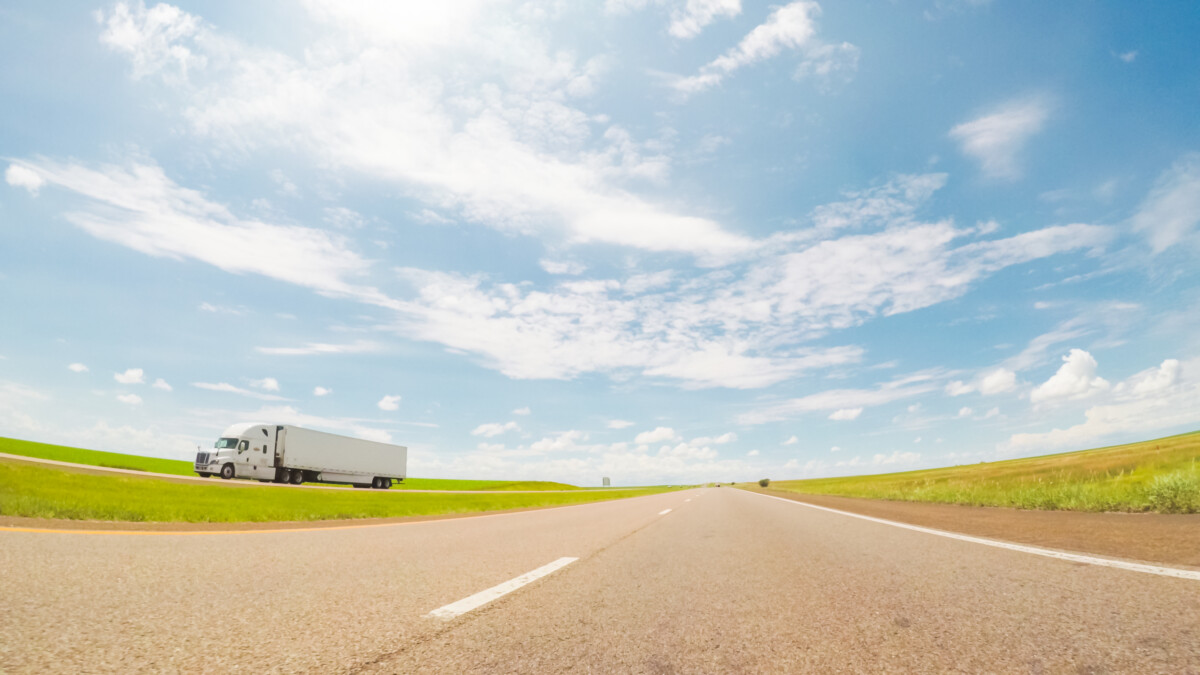 Lawmaker takes aim at chameleon carriers in trucking industry with new bill