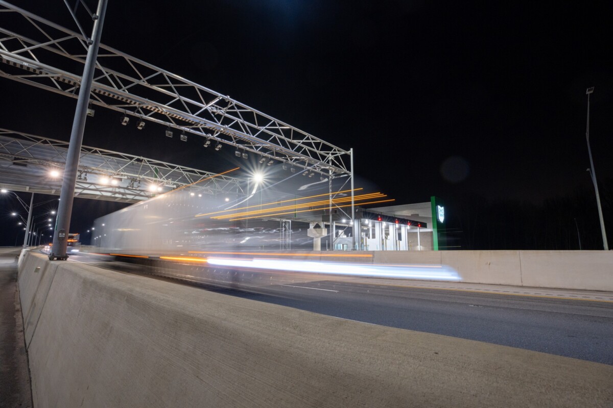 High-wind travel restrictions ahead for certain commercial vehicles on entire length of Ohio Turnpike