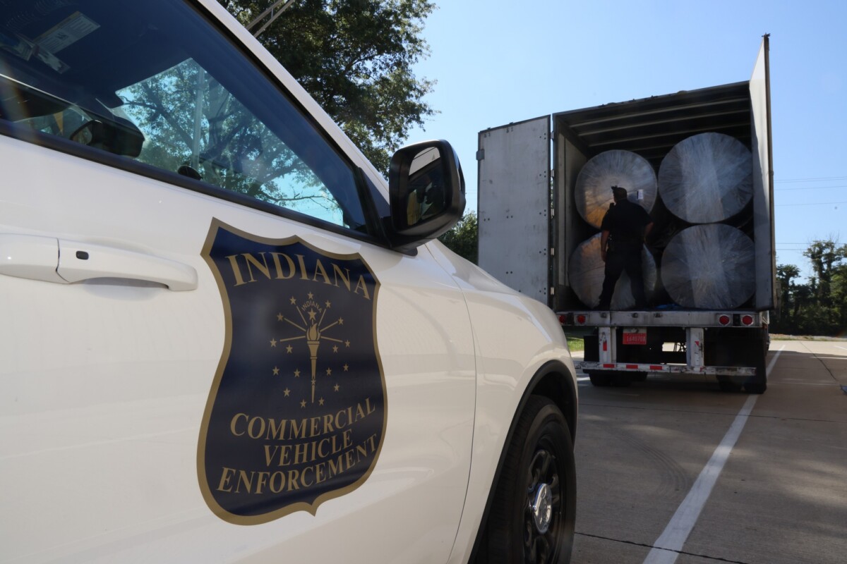 Indiana troopers inspected 6,455 commercial vehicles in the first six weeks of 2026