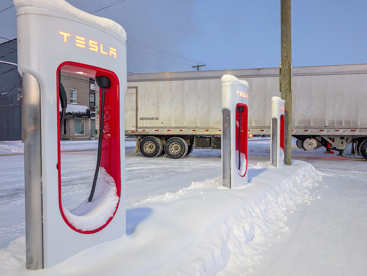 Tesla opens second public semi truck Megacharger