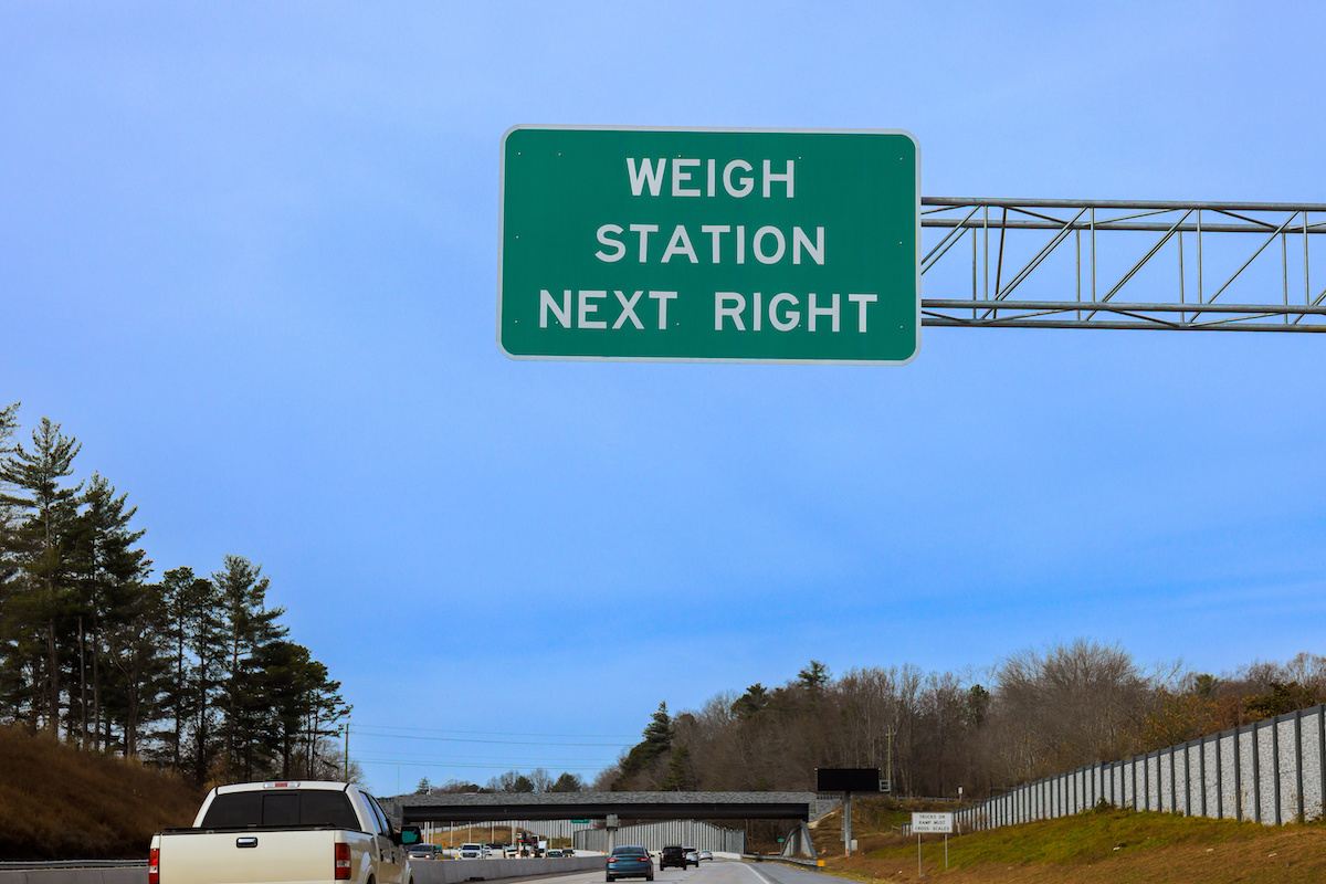 ICE agents working with Iowa troopers to target drivers bypassing weigh stations