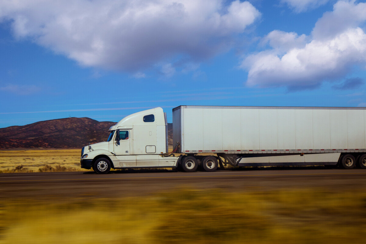 FMCSA warns truckers not to buy, sell or lease a USDOT or MC number