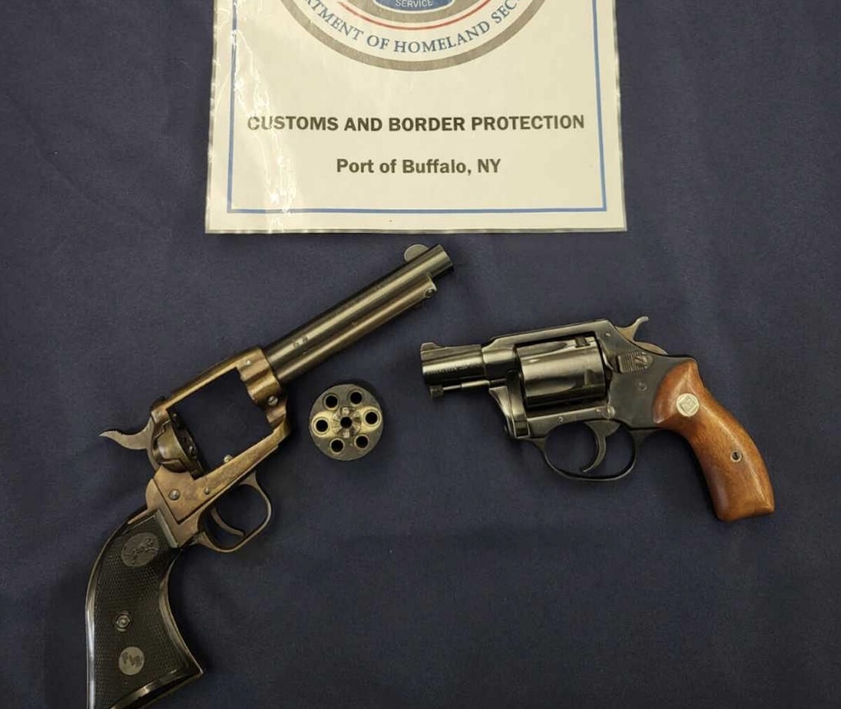 Commercial vehicle driver arrested for illegal firearms possession after accidentally following GPS into Canada