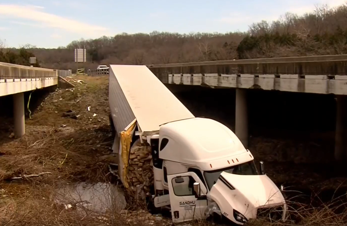 Rotten tofu stinks up I-44 as wrecked semi truck sits for third week