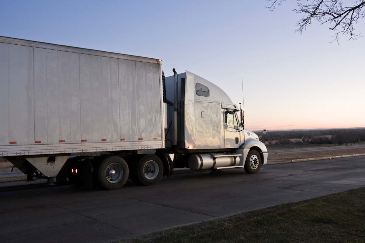 Proposed bill layering fines on non ELP compliant drivers & companies that hire them passes Iowa House