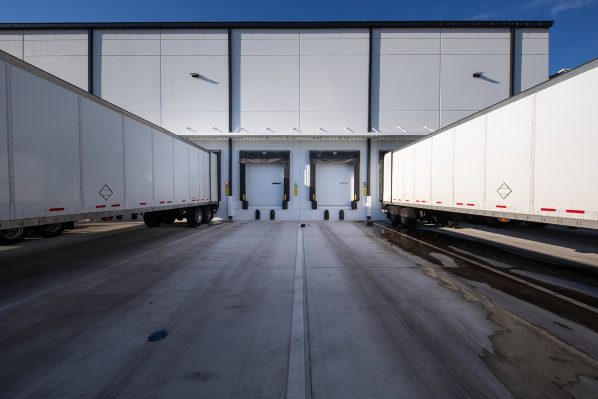 Missouri man accused of stealing $250K by issuing fake invoices for unloading semi trailers