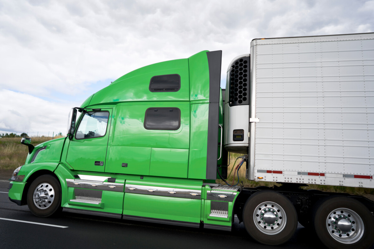 Bill seeks to stop ‘Democrat-run states’ from improperly issuing non-domiciled CDLs by requiring FMCSA database check