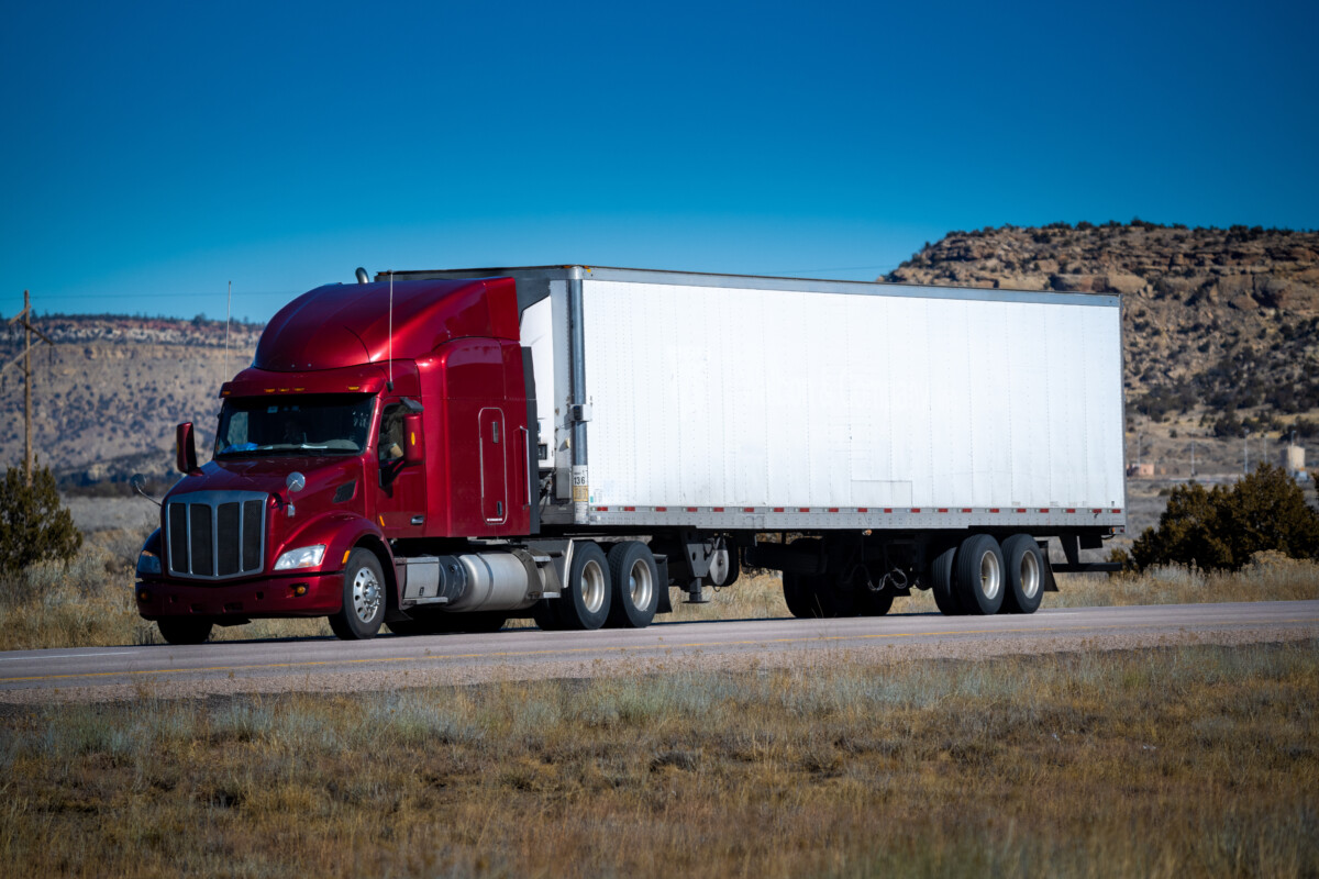 FMCSA gives truckers more time to comment on proposed 20% UCR fee hike for 2027