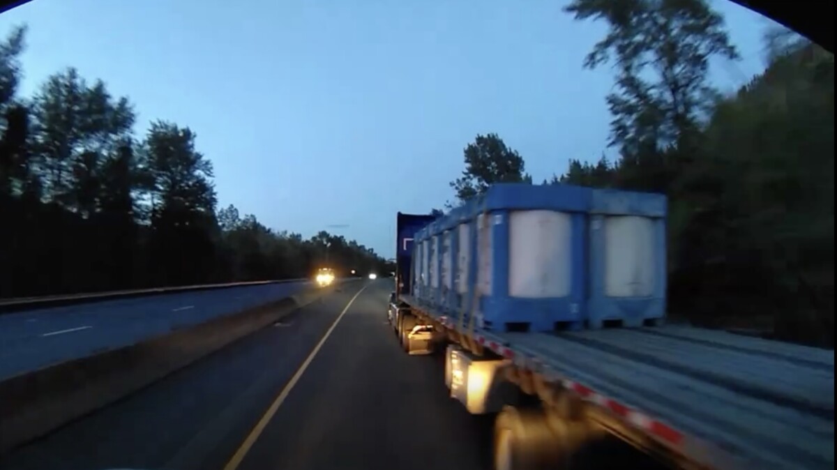 Oregon sheriff releases video of I-84 hit-and-run rollover crash to help locate involved big rig