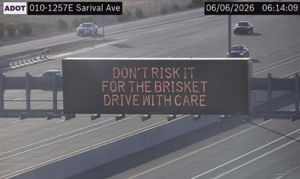 Arizona DOT issues ‘HEAVY’ traffic warning for I-10 as new Buc-ee’s expected to draw tens of thousands